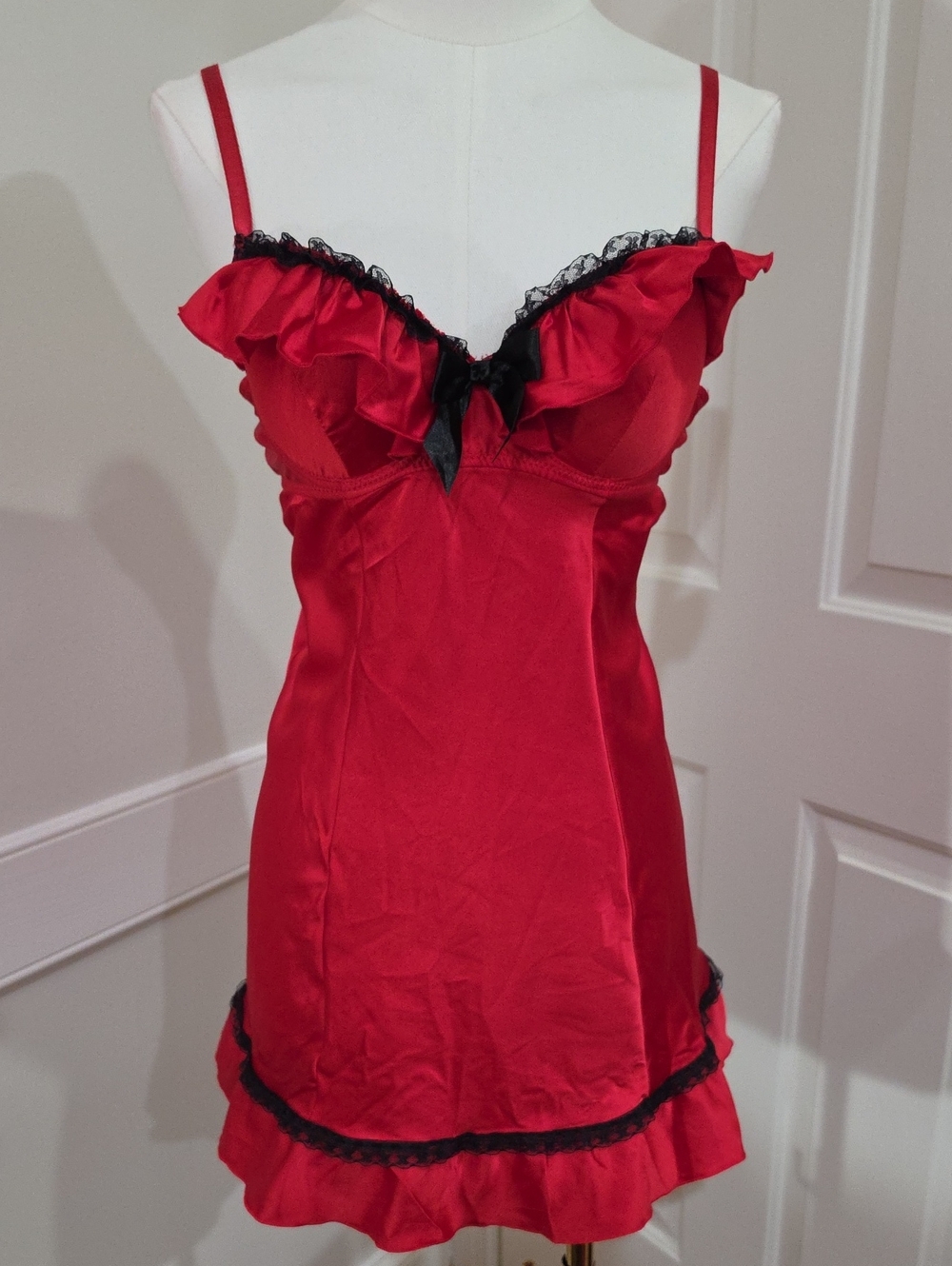 Flora's Follies Vintage Y2K Red Satin Black Lace Babydoll Slip Dress Medium